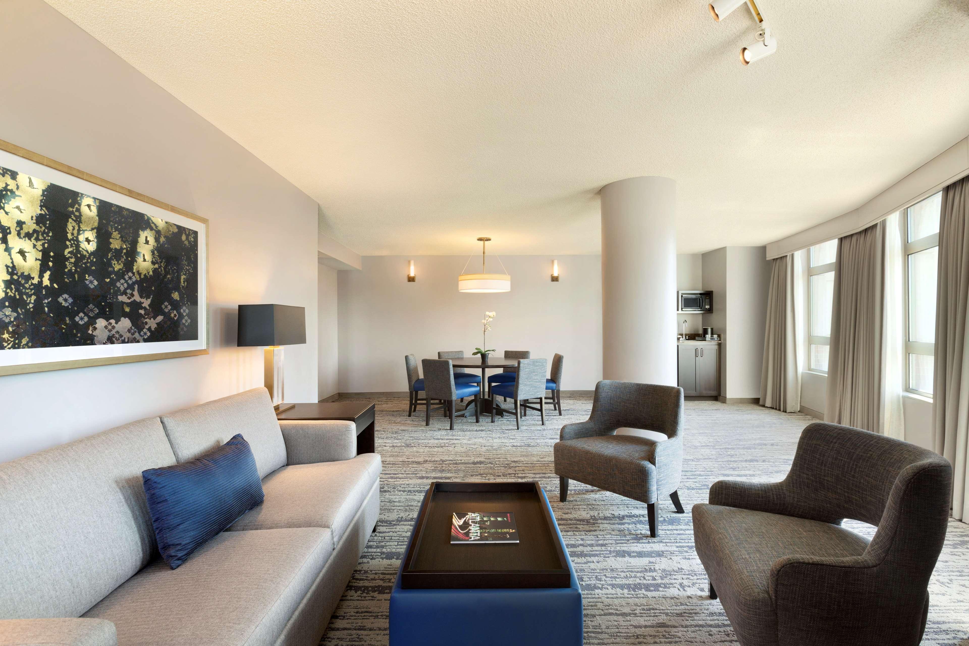 Embassy Suites By Hilton Atlanta At Centennial Olympic Park Экстерьер фото