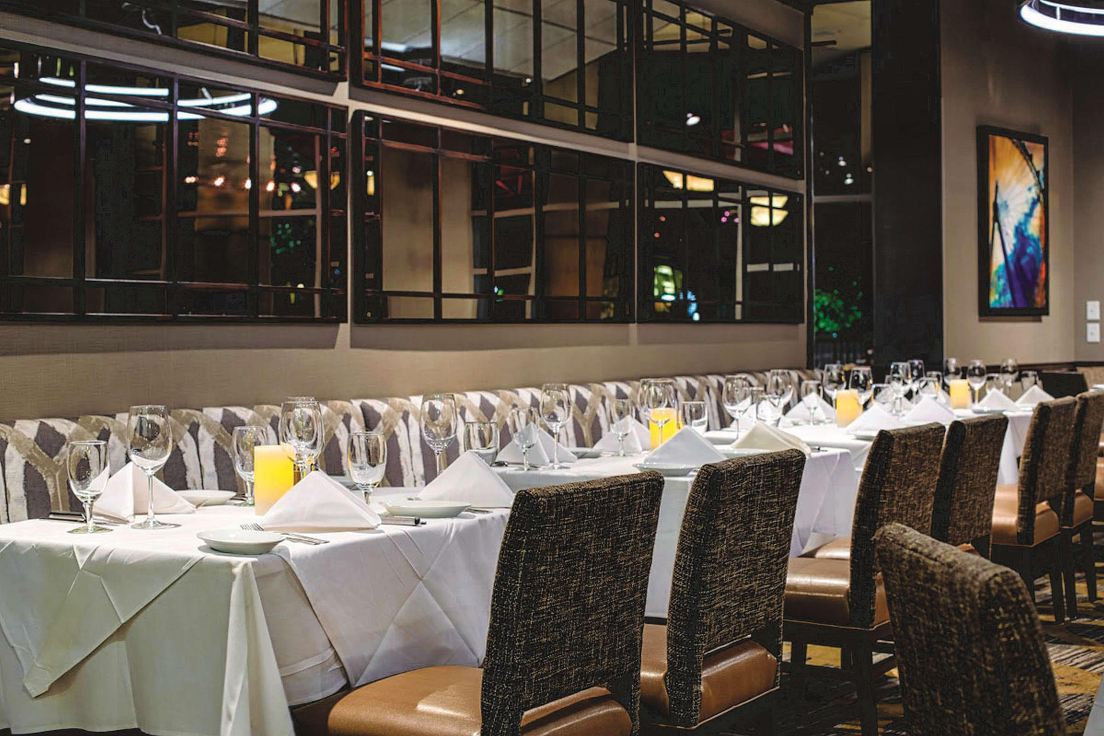 Embassy Suites By Hilton Atlanta At Centennial Olympic Park Экстерьер фото