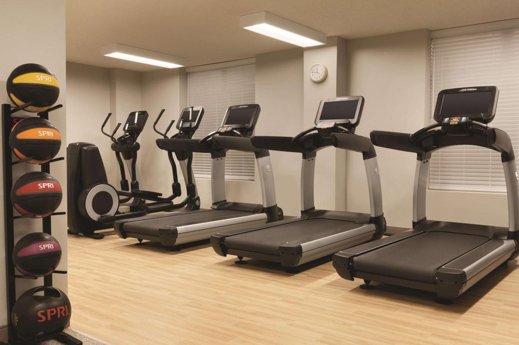 Embassy Suites By Hilton Atlanta At Centennial Olympic Park Экстерьер фото