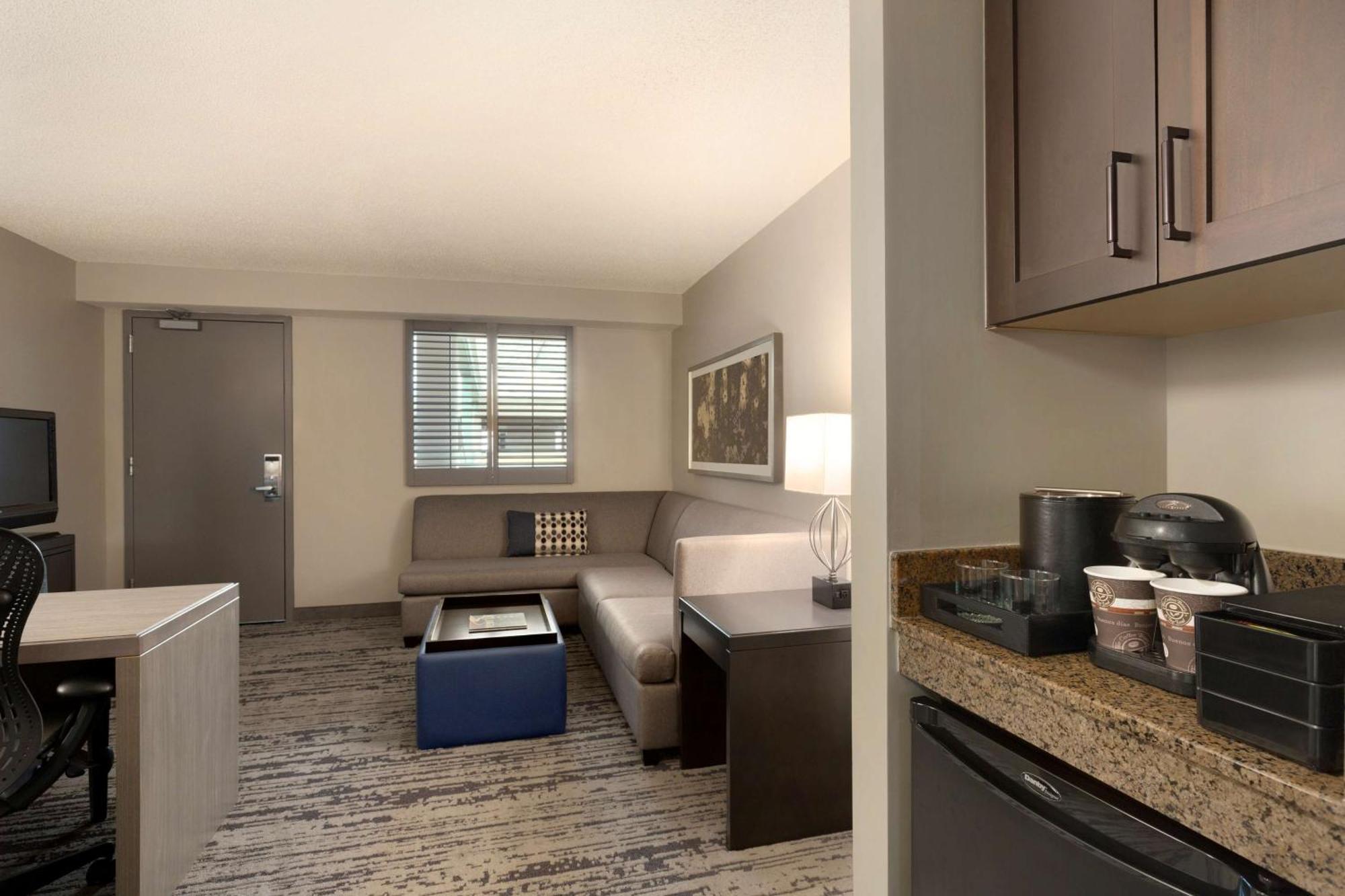 Embassy Suites By Hilton Atlanta At Centennial Olympic Park Экстерьер фото