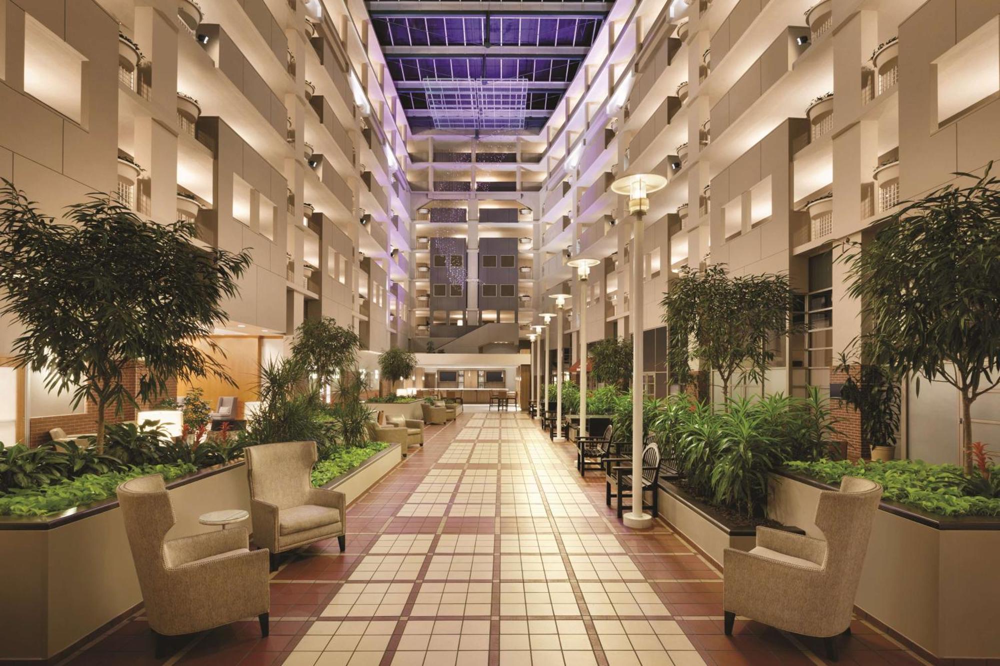 Embassy Suites By Hilton Atlanta At Centennial Olympic Park Экстерьер фото