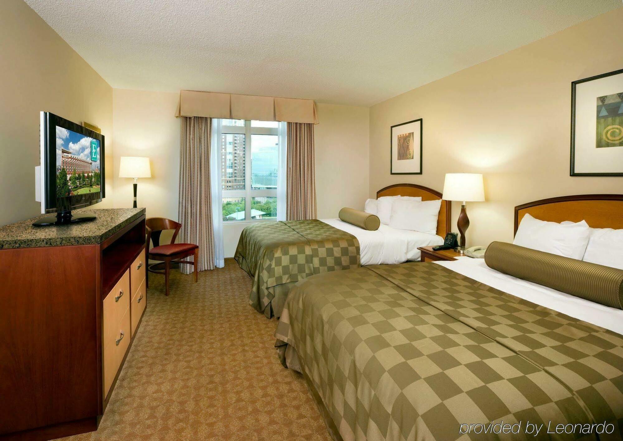 Embassy Suites By Hilton Atlanta At Centennial Olympic Park Экстерьер фото